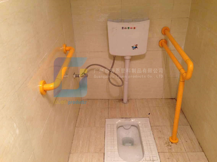 【廣東深圳】又一批衛(wèi)生間扶手出貨，衛(wèi)生間扶手為何如此受歡迎