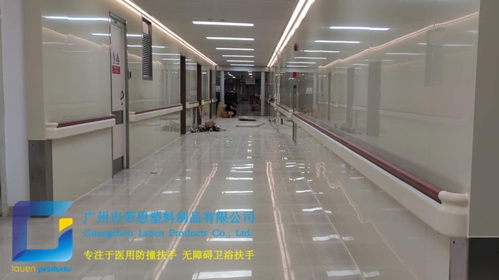 【廣東廣州】防撞扶手是用什么材料生產(chǎn)的？它的特點(diǎn)是什么？
