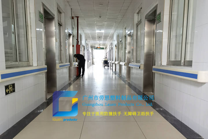 【廣東英德】想找質(zhì)量好的防撞扶手廠家報(bào)價嗎？趕緊看過來